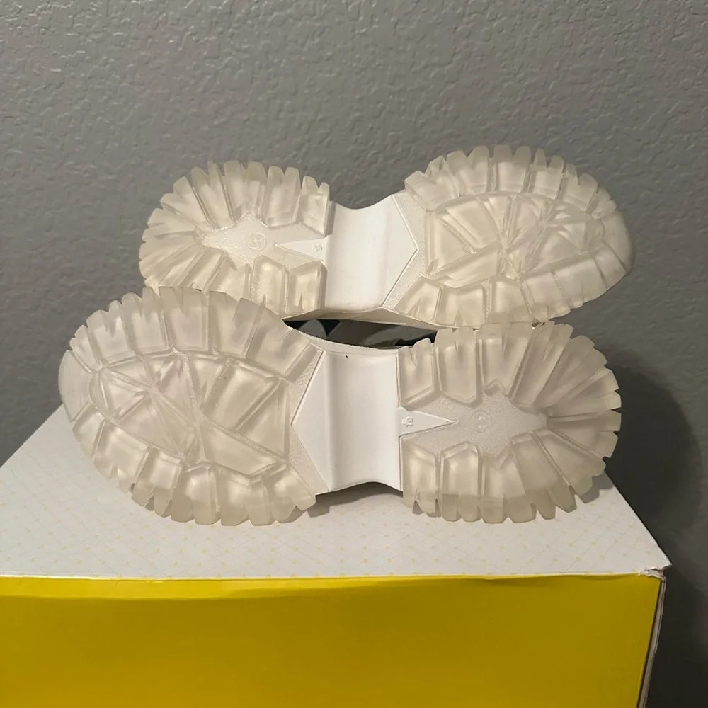 Lemon Jelly Rain Boot in Cotton - Picture 5 of 7